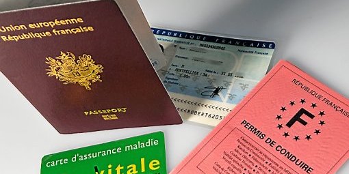 Papiers d'identitées